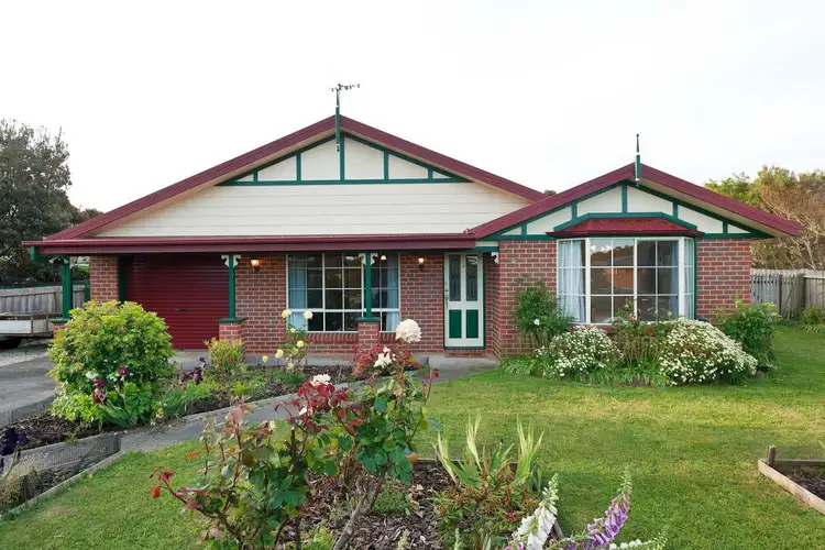 14 Freestone Crescent, Wynyard TAS 7325