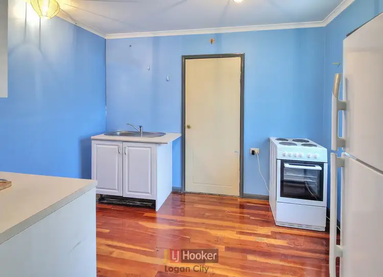 Sixth view of Homely house listing, 2 Waratah Street, Woodridge QLD 4114