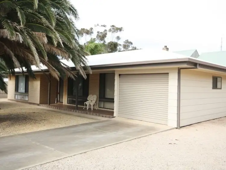 32 Irwin Street, Wallaroo SA 5556