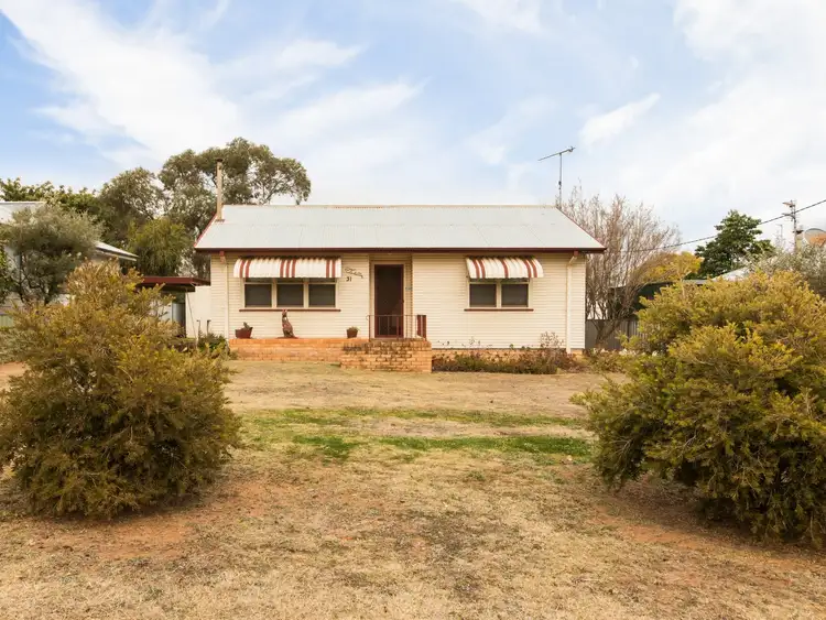 31 Ronald Street, Dubbo NSW 2830