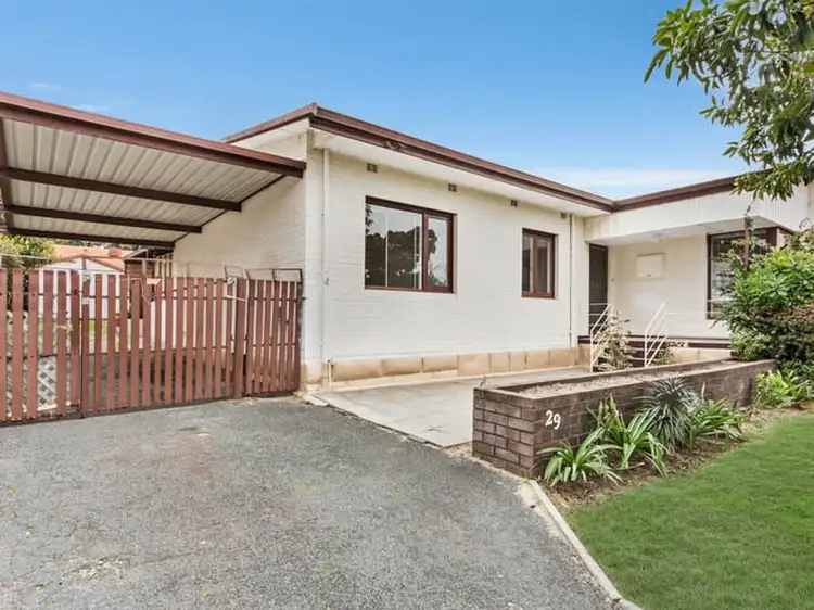 29 Romeo Rd, Coolbellup WA 6163
