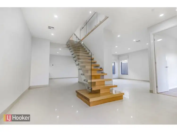 Fourth view of Homely house listing, 2 Lysterfield Drive, Greenvale VIC 3059
