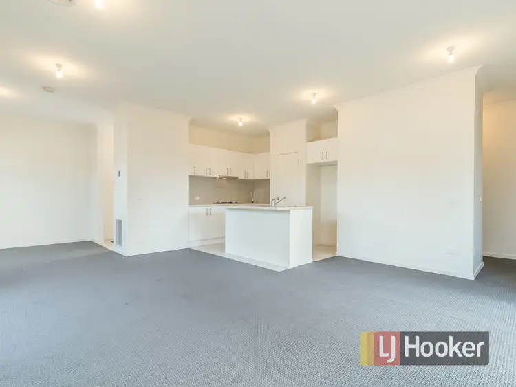 Fourth view of Homely unit listing, 2/2 Deakin Crescent, Dandenong North VIC 3175