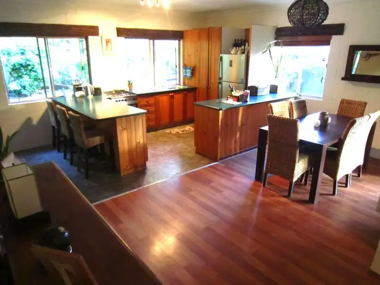 Fifth view of Homely house listing, 4 Namoi Glen, Ocean Shores NSW 2483