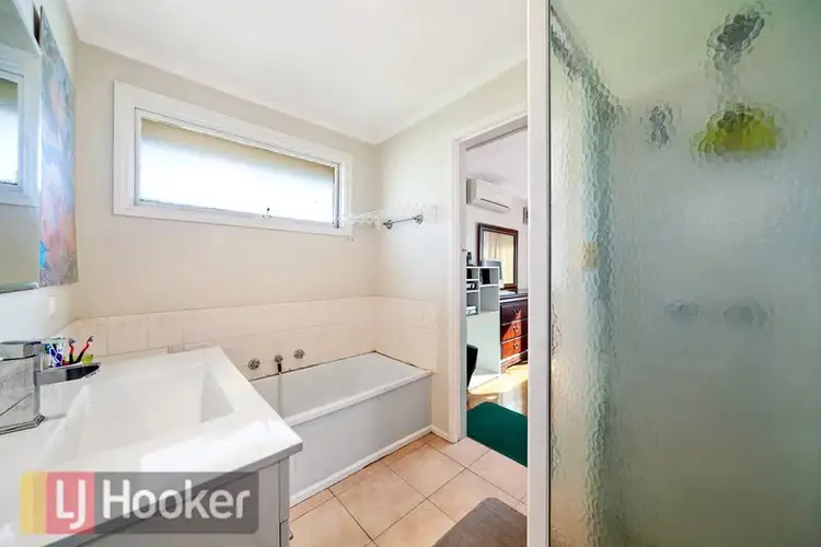 Fifth view of Homely house listing, 21 Garnet Court, Hampton Park VIC 3976