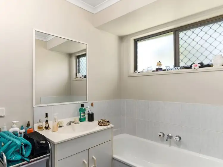 Fourth view of Homely semi-detached listing, 1/8 Oscar Court, Oxenford QLD 4210