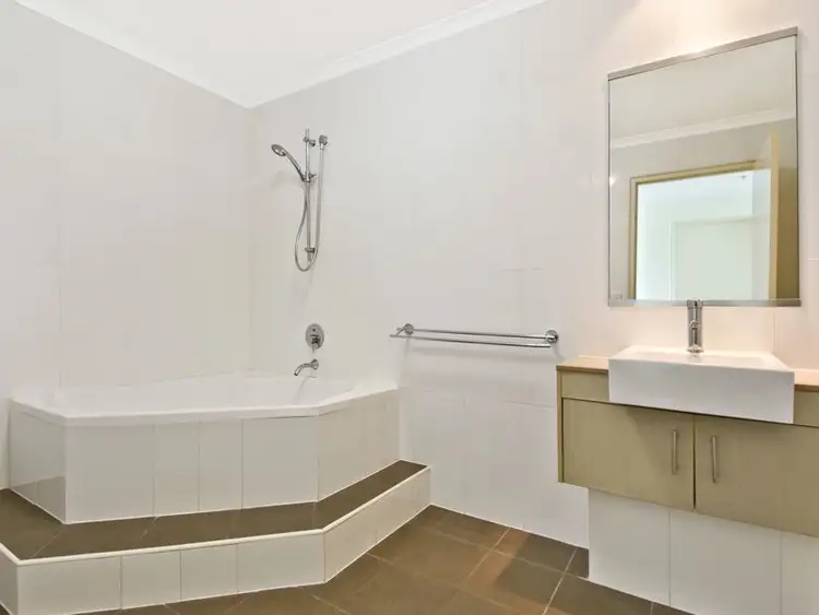 Fifth view of Homely unit listing, 1/96 Woods Street, Darwin NT 800