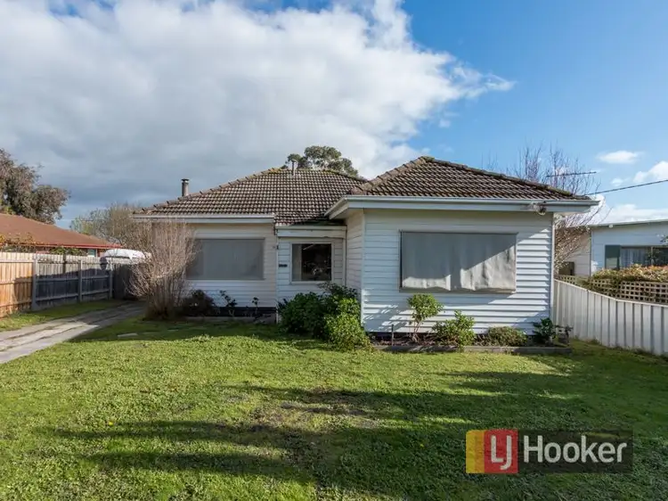 Main view of Homely house listing, 19 Damian Court, Cranbourne VIC 3977