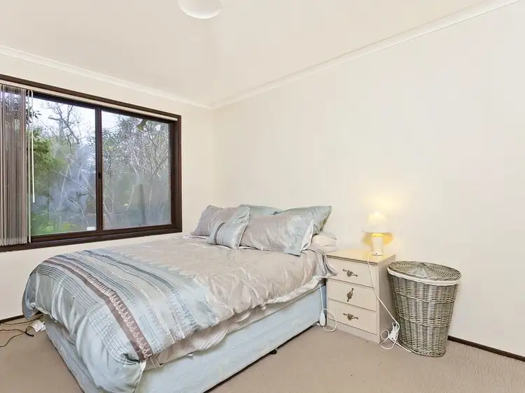 Sixth view of Homely house listing, 5 Fallins Place, Monash ACT 2904