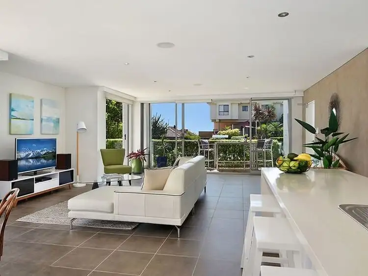 Seventh view of Homely unit listing, 4/107-109 Ocean Parade, Blue Bay NSW 2261