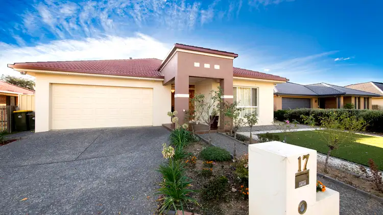17 Wallaman Street, Harrison ACT 2914