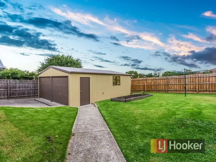 Fifth view of Homely house listing, 86 Duncan Drive, Pakenham VIC 3810