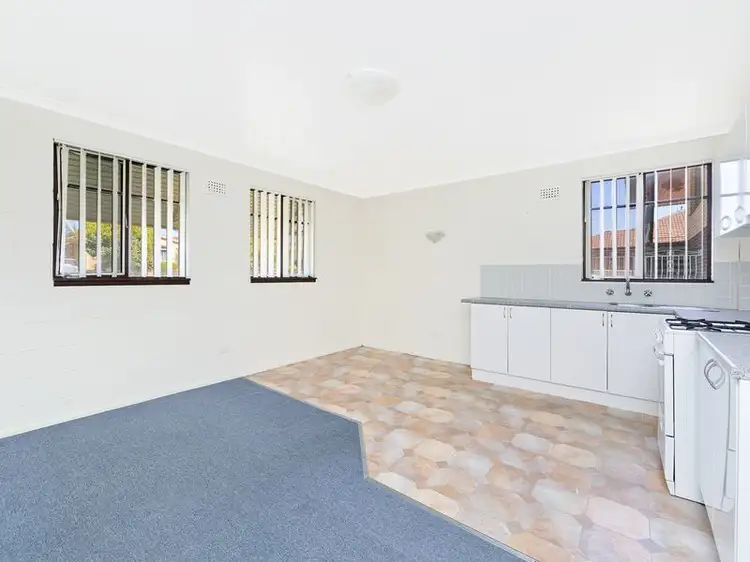 Third view of Homely unit listing, 1/10 Arthur Street, Queanbeyan NSW 2620