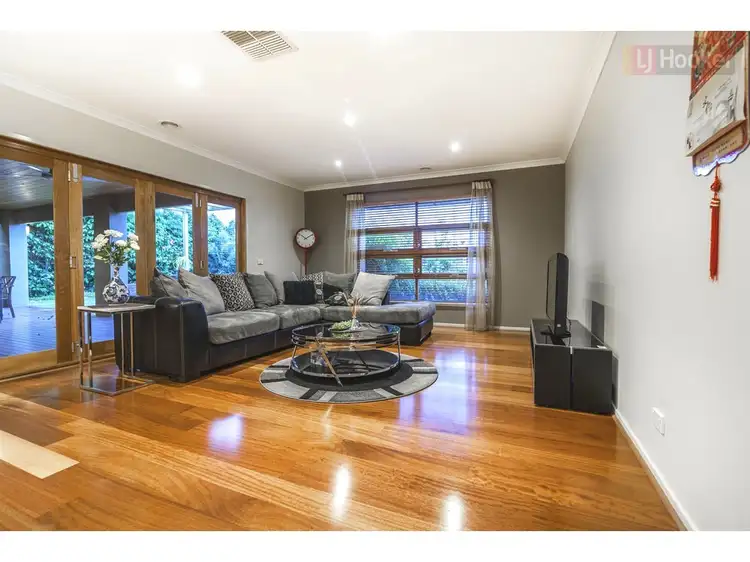 Sixth view of Homely house listing, 2 Warrawong Court, Craigieburn VIC 3064
