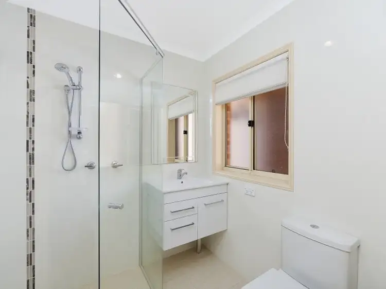 Sixth view of Homely townhouse listing, 4/16 Telopea Place, Queanbeyan NSW 2620