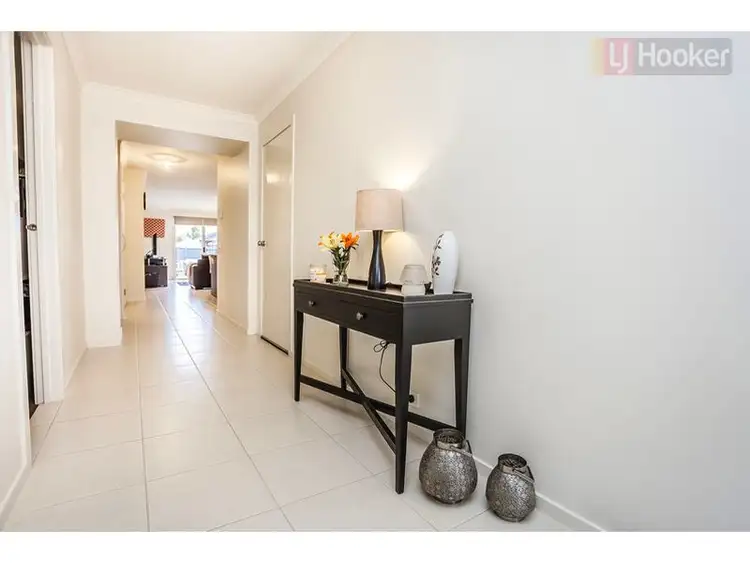 Fourth view of Homely house listing, 20 Biltmore Crescent, Roxburgh Park VIC 3064