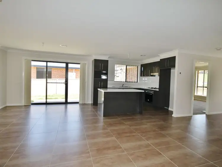 Sixth view of Homely house listing, 1 Jade Close, Kelso NSW 2795