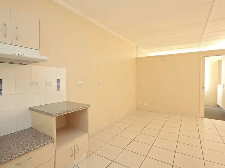 Fourth view of Homely unit listing, Unit 4/176 West Street, Mount Isa QLD 4825