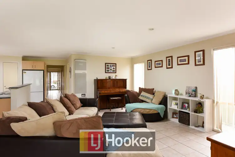 Third view of Homely house listing, 7 Oak Post Place, Cranbourne East VIC 3977