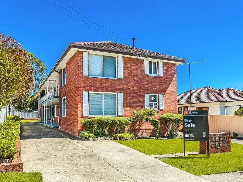 Main view of Homely unit listing, Unit 2/13 Sperry Street, Wollongong NSW 2500