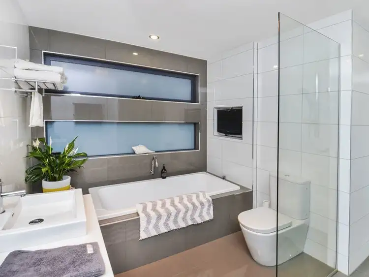 Sixth view of Homely house listing, 2 Leawarra Way, Clifton Springs VIC 3222