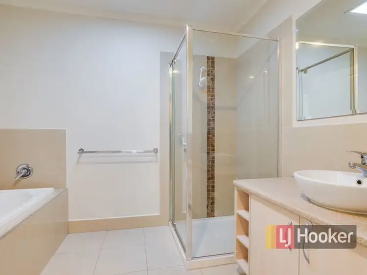 Third view of Homely unit listing, 2/7 Trinca Court, Werribee VIC 3030