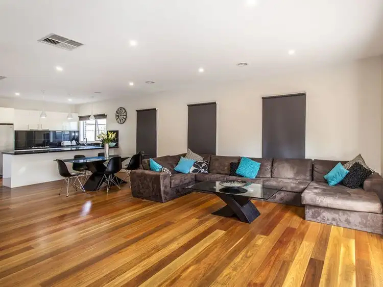 Second view of Homely house listing, 3 Wimbledon Court, Mooroolbark VIC 3138