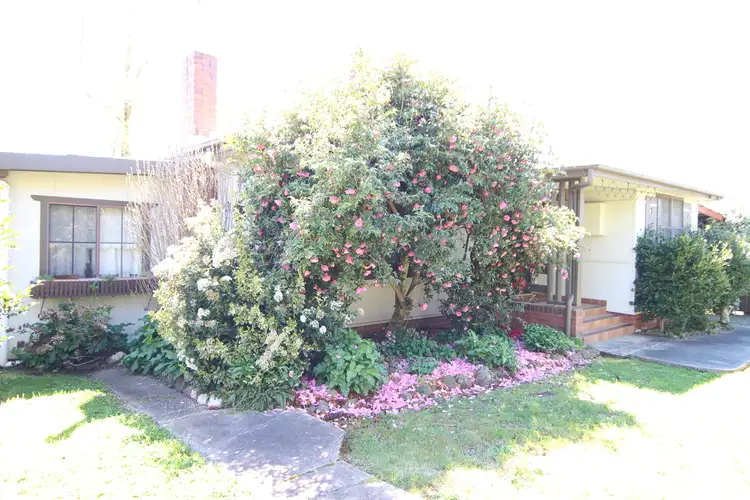 Third view of Homely house listing, 2 Chestnut Avenue, Orange NSW 2800