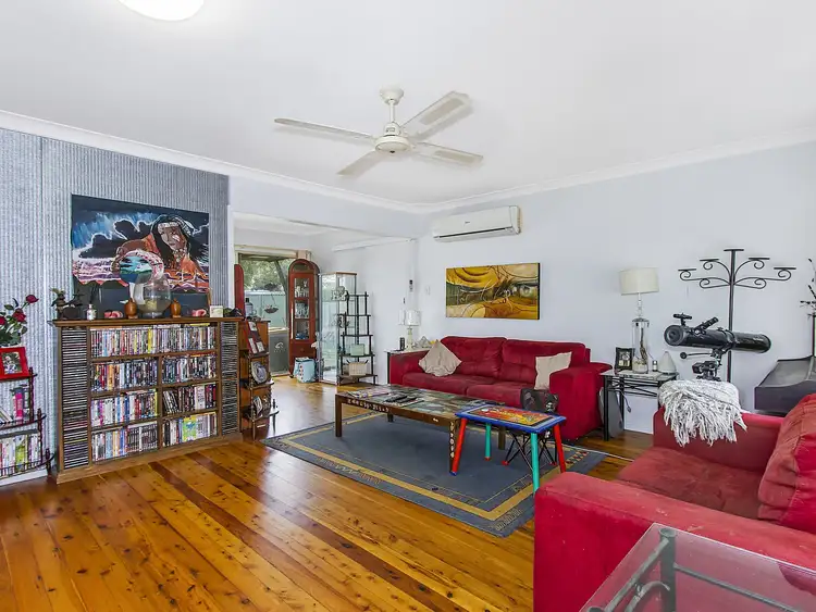 Third view of Homely house listing, 2 Sunshine Drive, Point Clare NSW 2250