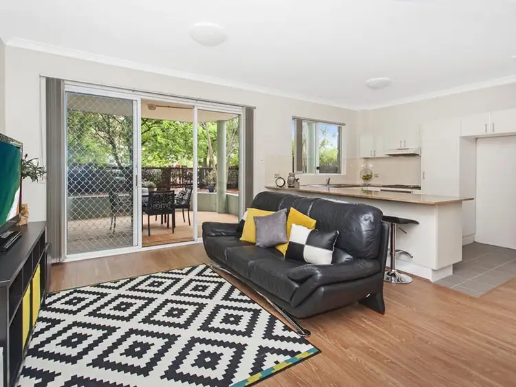 Fifth view of Homely apartment listing, 2/3-5 Banksia Rd, Caringbah NSW 2229