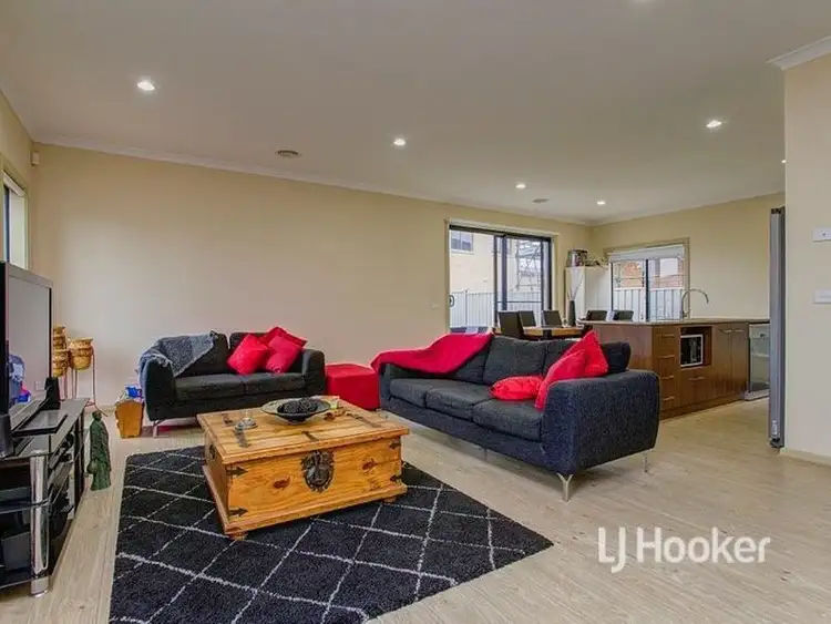 Sixth view of Homely house listing, 47 Broadstone Way, Point Cook VIC 3030