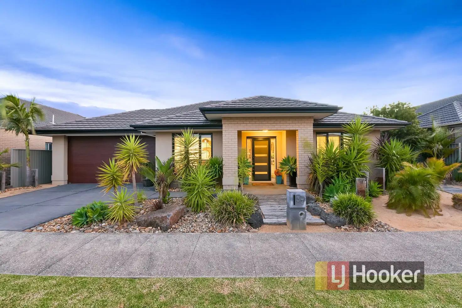 Main view of Homely house listing, 37 Cormorant Parade, Pakenham VIC 3810