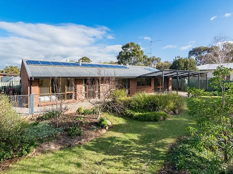 14 Melville Street, Strathalbyn SA 5255