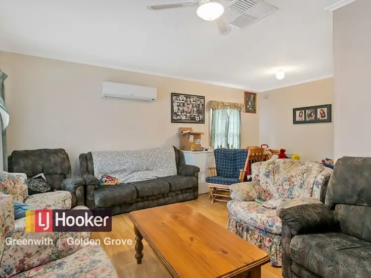 Fifth view of Homely house listing, 2 Valma Avenue, Parafield Gardens SA 5107