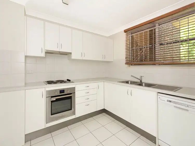 Main view of Homely unit listing, 5/77 Warren Street, St Lucia QLD 4067