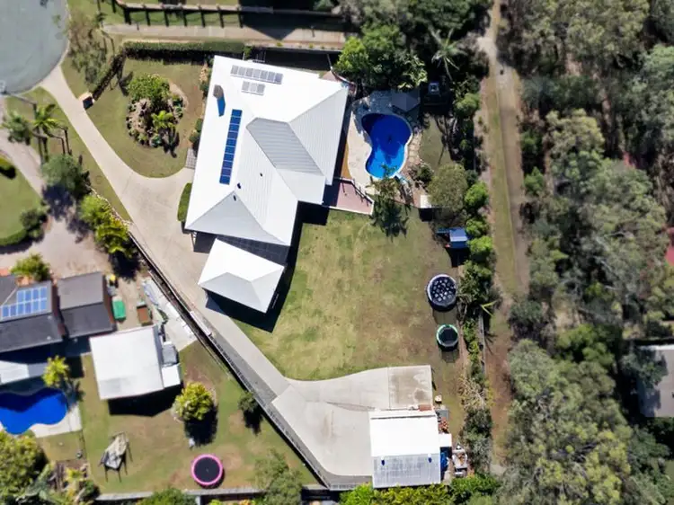 8 Caston Court, Birkdale QLD 4159