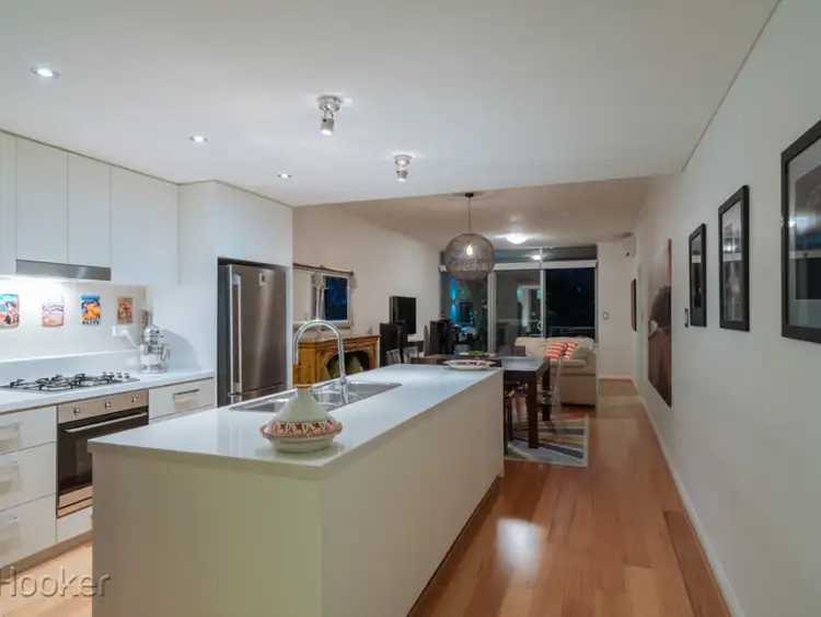 5/2 Bremer Promenade, East Perth WA 6004