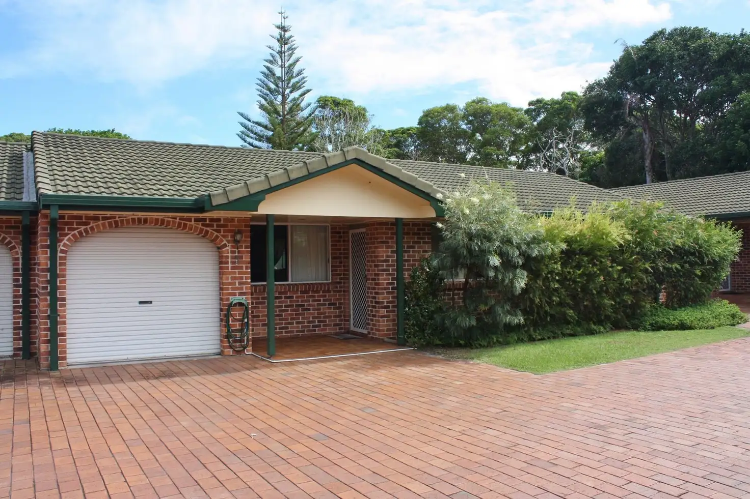 Main view of Homely unit listing, 2/98 Queen Street, Iluka NSW 2466