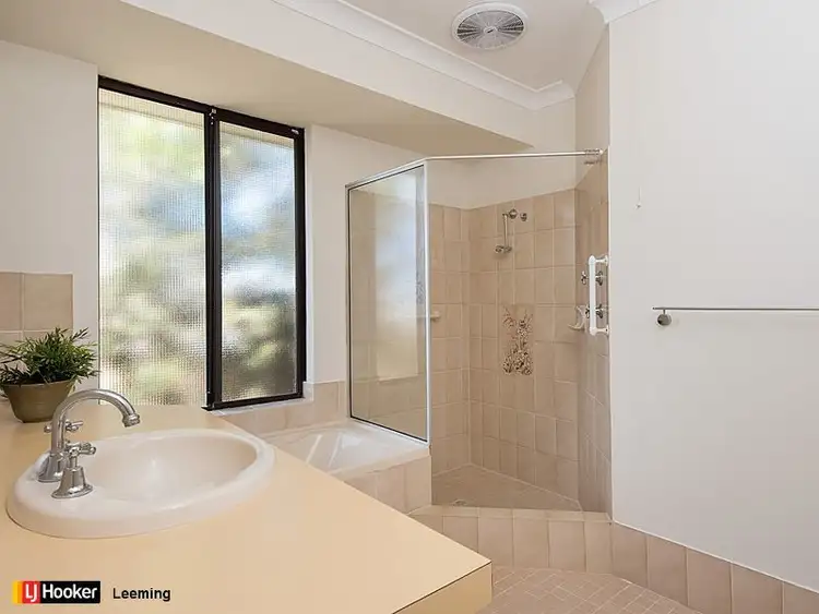 Sixth view of Homely house listing, 8 Filmer Place, Leeming WA 6149