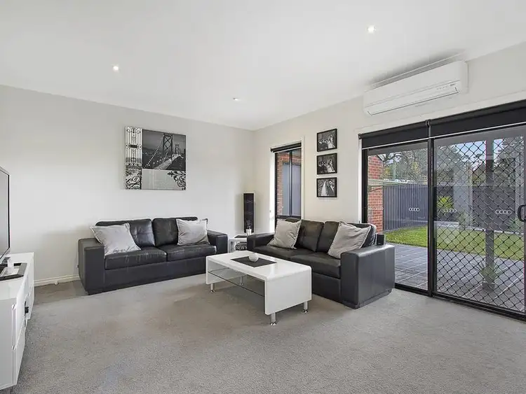Fifth view of Homely townhouse listing, 1/10 Bayswater Road, Croydon VIC 3136
