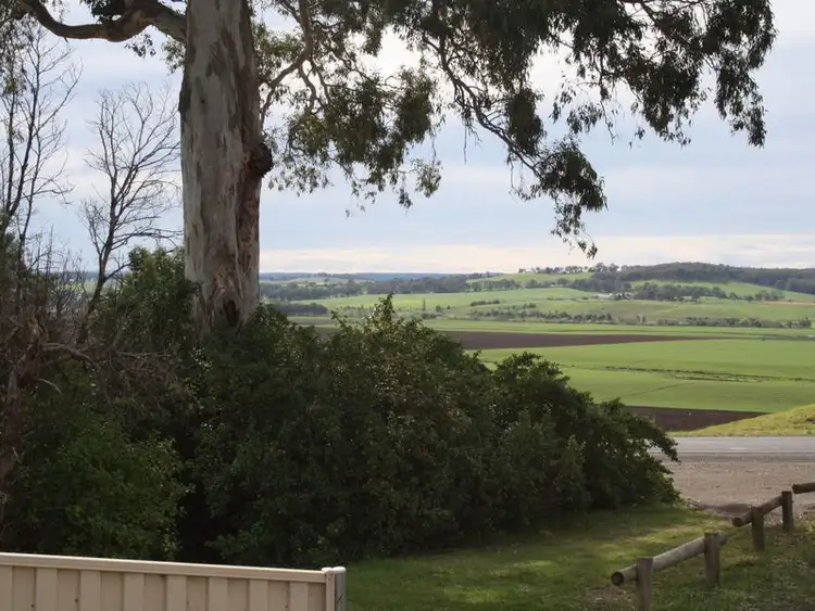Second view of Homely house listing, 175 Main Street, Lindenow VIC 3865