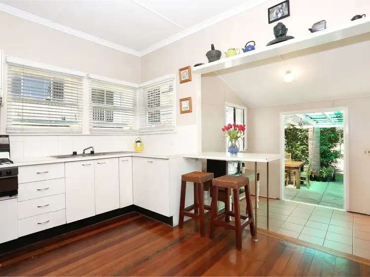 Third view of Homely house listing, 11 Wooloowin Avenue, Wooloowin QLD 4030