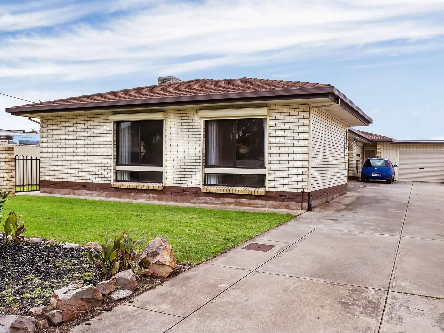 Main view of Homely unit listing, 1/215 Tapleys Hill Road, Seaton SA 5023