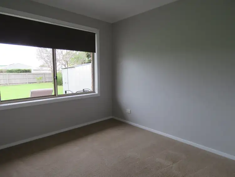Seventh view of Homely house listing, 5 Lara Close, Paynesville VIC 3880