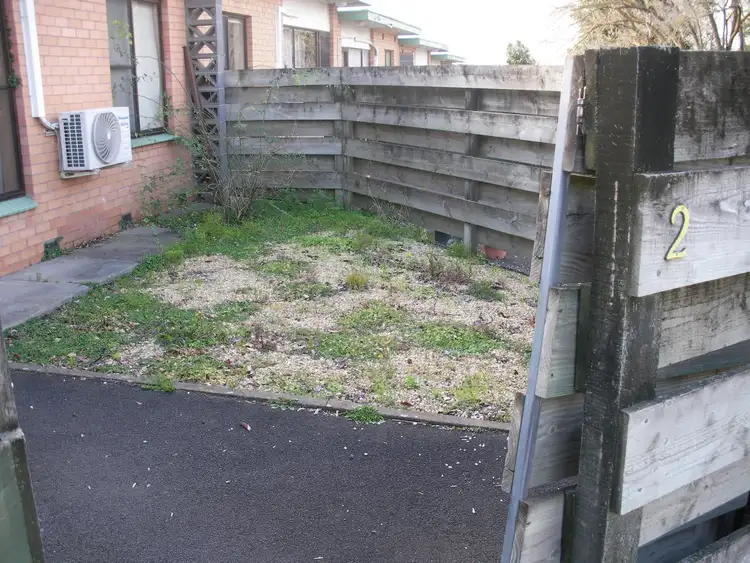 Unit 2/10 Shepherdson Road, Mount Gambier SA 5290