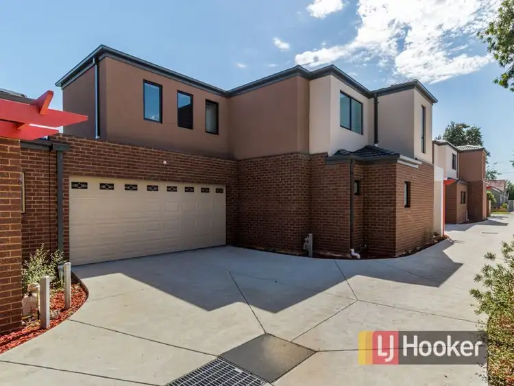 Second view of Homely townhouse listing, 2/9 King George Parade, Dandenong VIC 3175