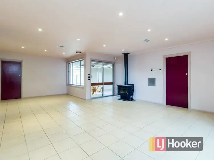 Fifth view of Homely house listing, 8 Anderson Close, Hampton Park VIC 3976