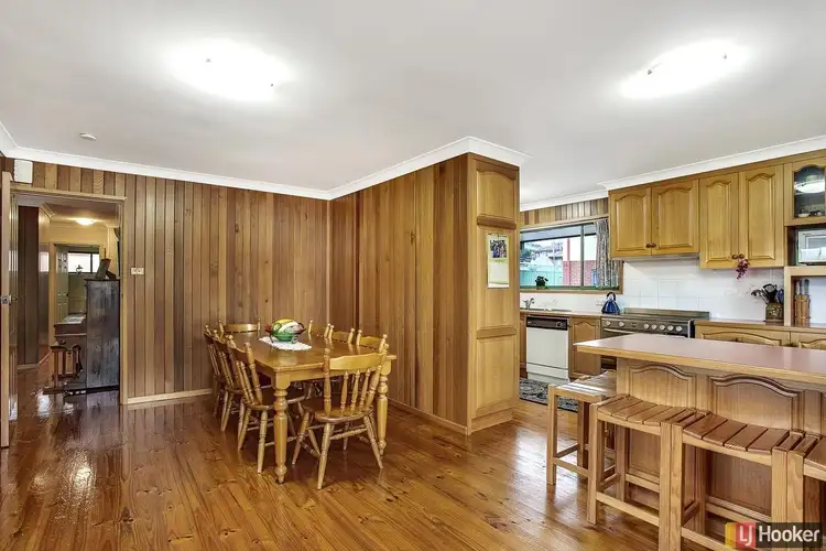 Fourth view of Homely house listing, 2 Breden Place, Queanbeyan NSW 2620