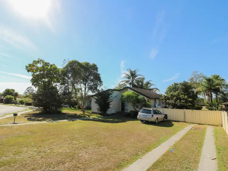 1 Pindari Crescent, Taree NSW 2430