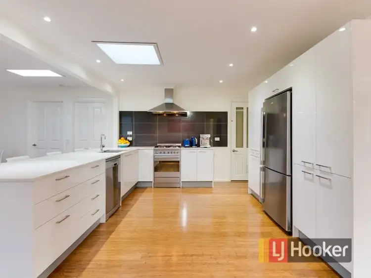 Sixth view of Homely house listing, 9 Patterson Court, Endeavour Hills VIC 3802